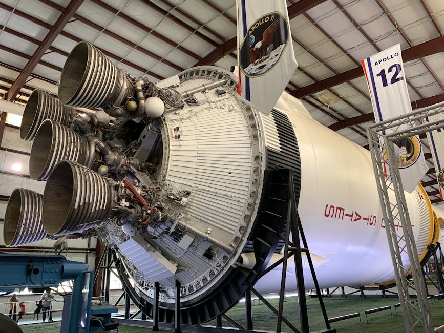 12 Men Walked on Moon