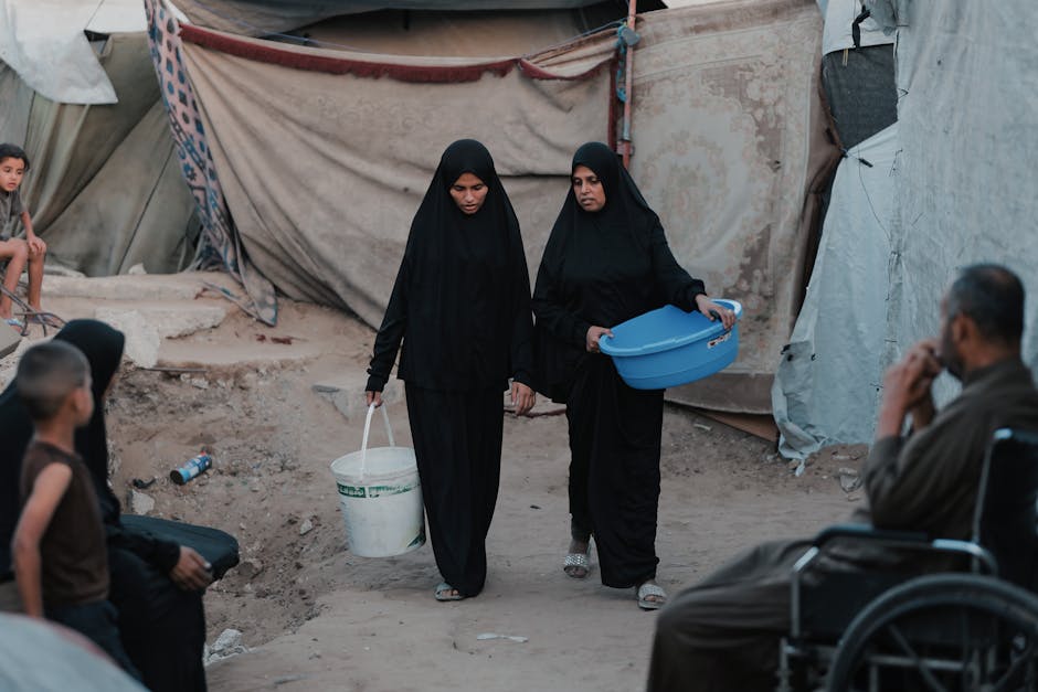 7 Killed in Israeli Air Strikes on Gaza