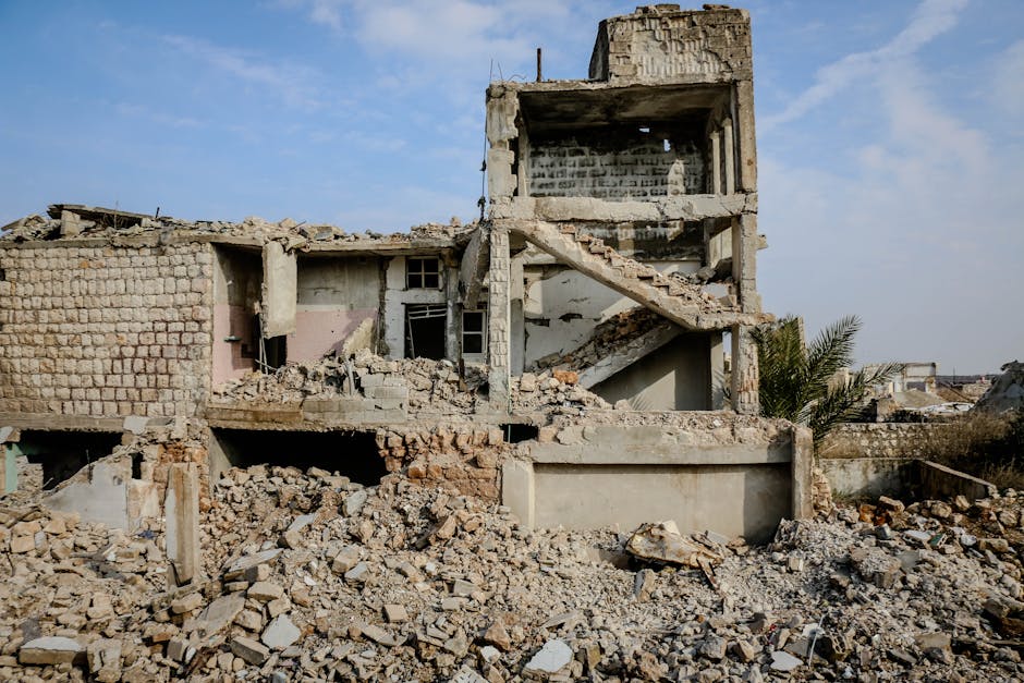 Israeli Airstrike Kills 4 in Gaza