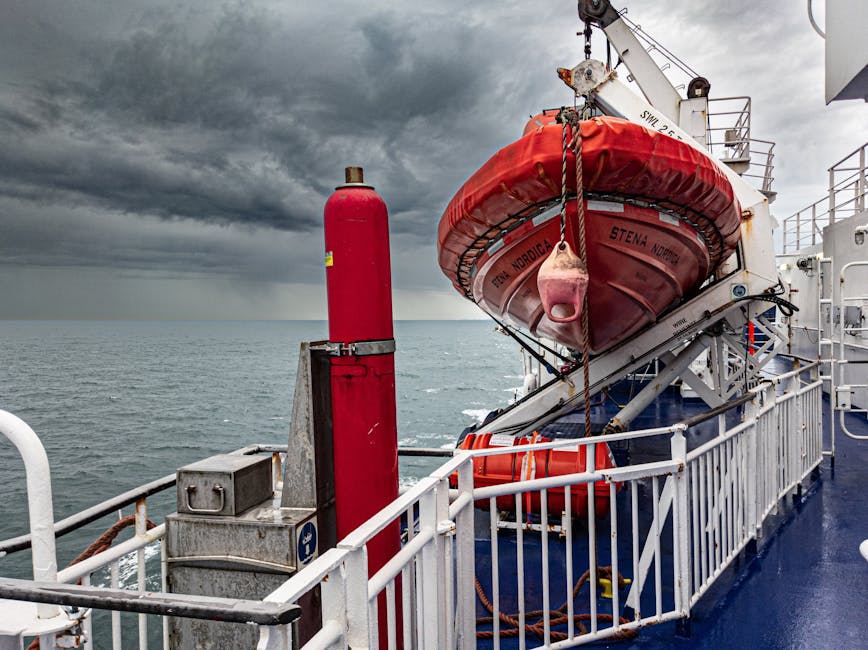 U.K. Agency Responds to 1000 Ship Distress Calls