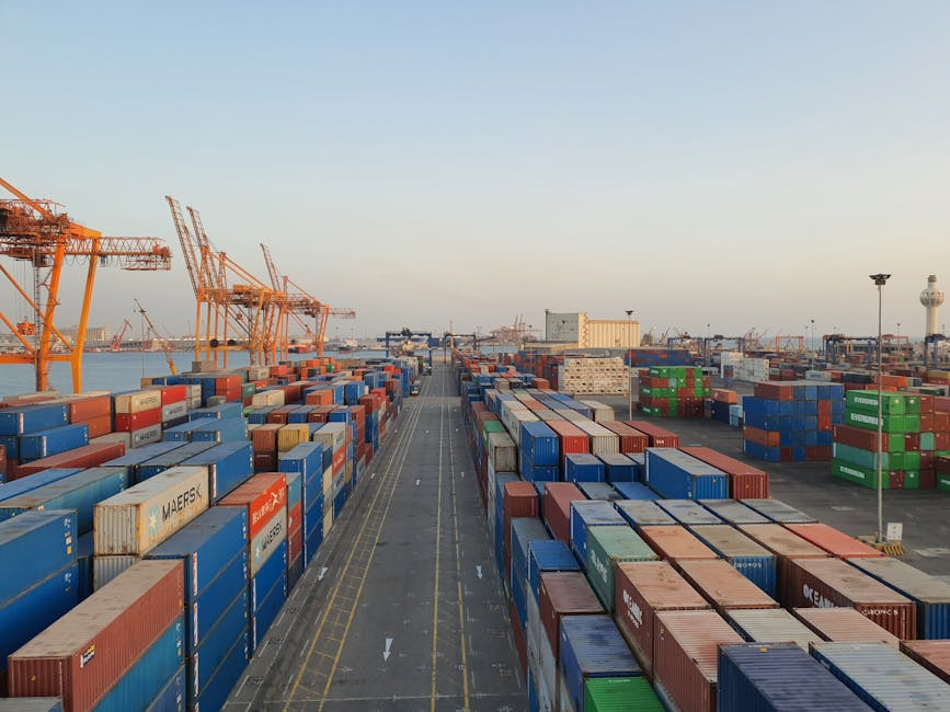 US Military Threatens to Blockade Iranian Ports