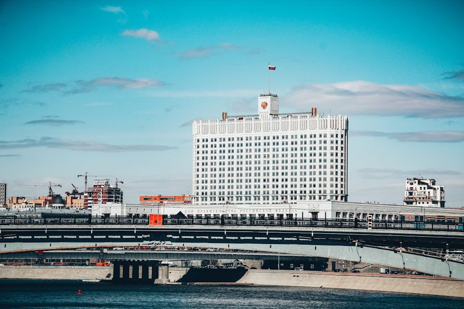 1 in 5 Russian Elites Have Left Since 2022, Report Shows