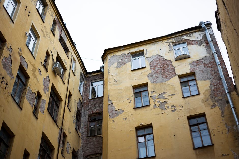 164 Empty Flats, 4 Still Home: Why They Won’t Leave