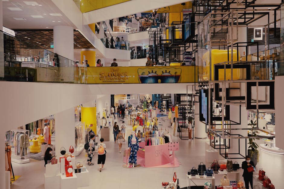 500 Shoppers Line Up for $260 Royal Pop Watch Release