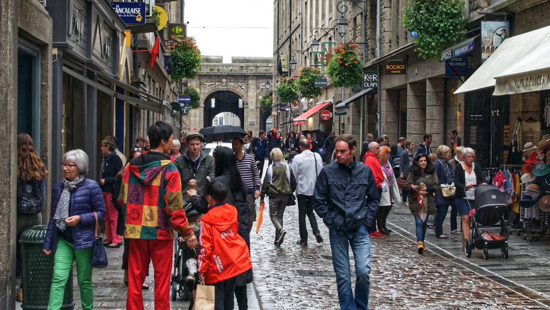 Homelessness Exhibition Reveals Centuries of Persecution - VirentaNews
