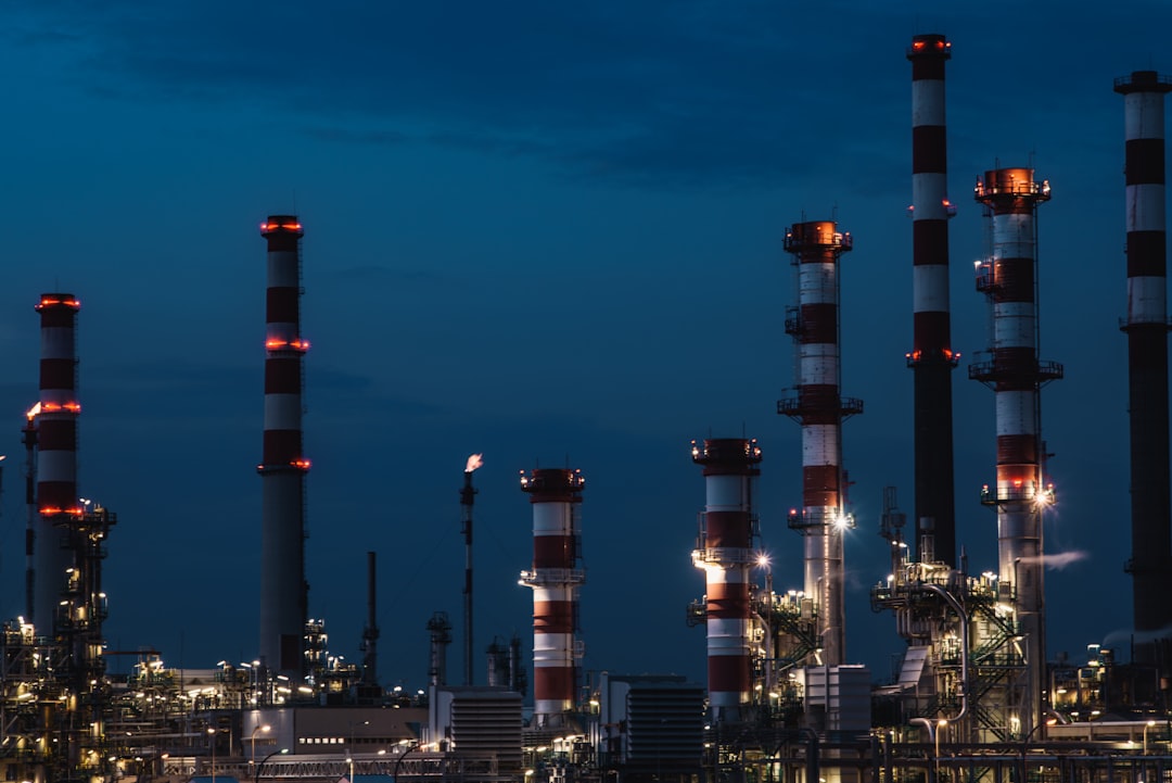 Oil Prices Surge 3% as Iran Retaliates Against US Airbase