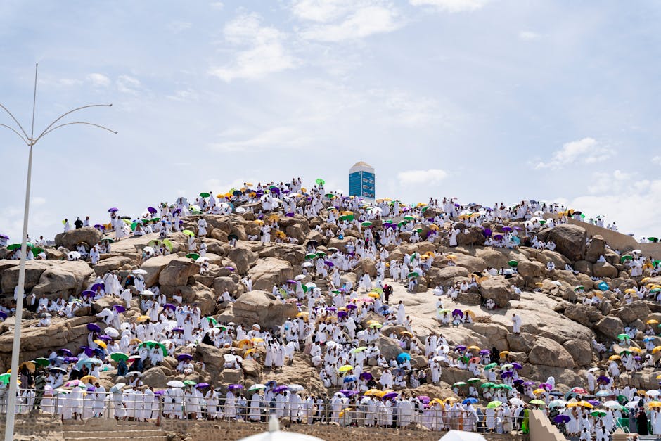 Over 1.5 Million Pilgrims Endure Extreme Heat Ahead of Hajj