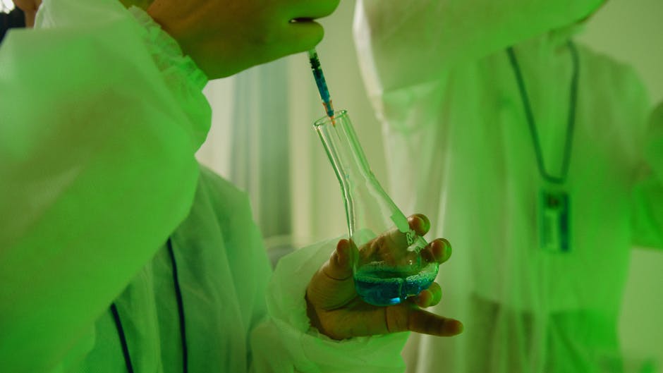Scientists Synthesize 98% Pure Housane Using Light Energy