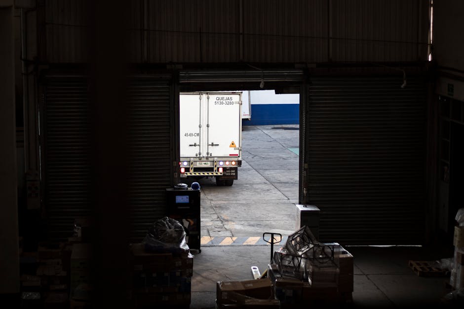 Walmart Surges Ahead in E-Commerce With Geographic Edge Over Amazon