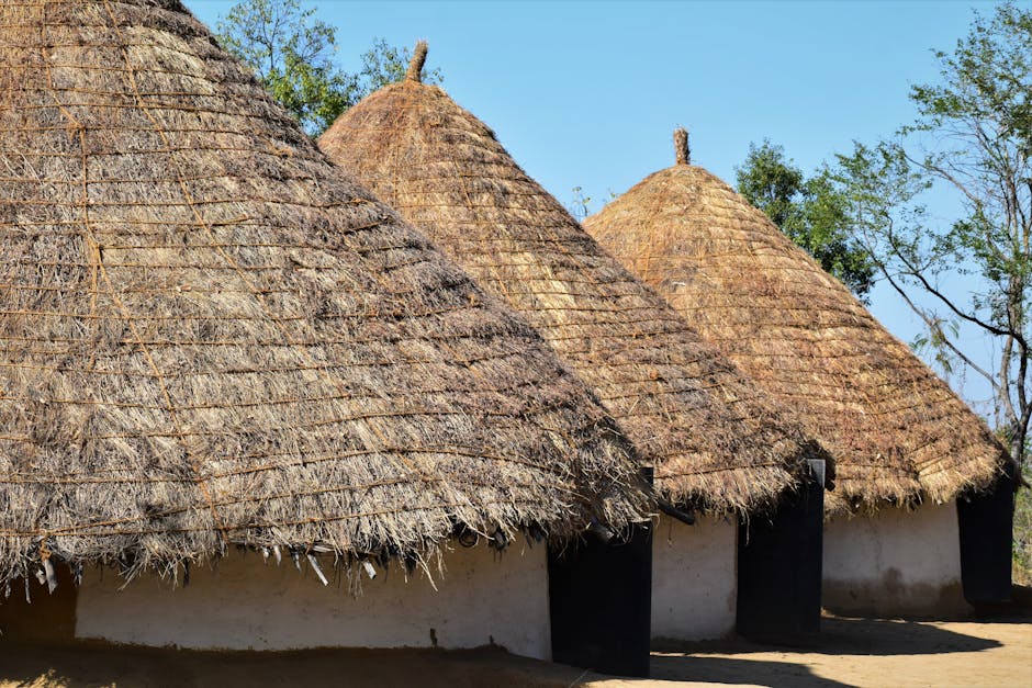 What Did Neolithic Builders of Stonehenge Live In?