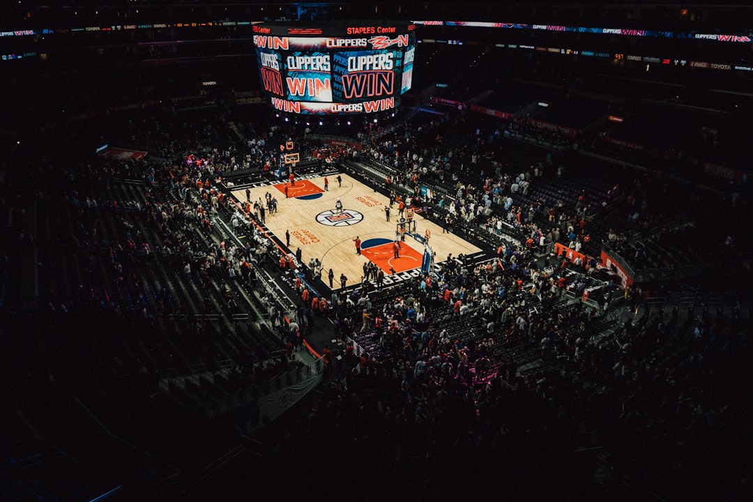 Why Mitch Johnson’s tech challenge stunned NBA fans online