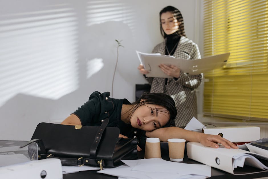 Burned out and going nowhere: the American worker is too mentally drained to even look for a new job - VirentaNews