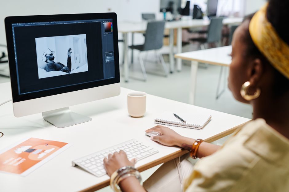 Claude Surges Ahead of Figma in Design Preferences - VirentaNews