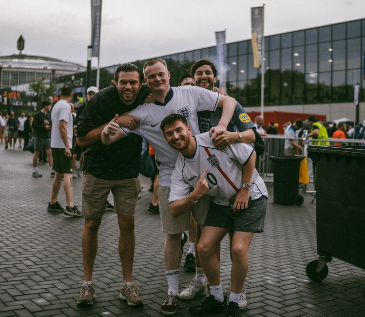 England Fans Pay Top Dollar for 2026 World Cup Experience