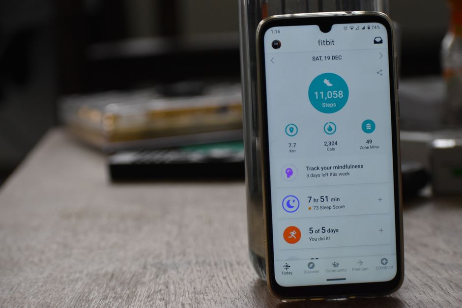 Fitbit Air Reveals the Limits of AI in Wearables - VirentaNews