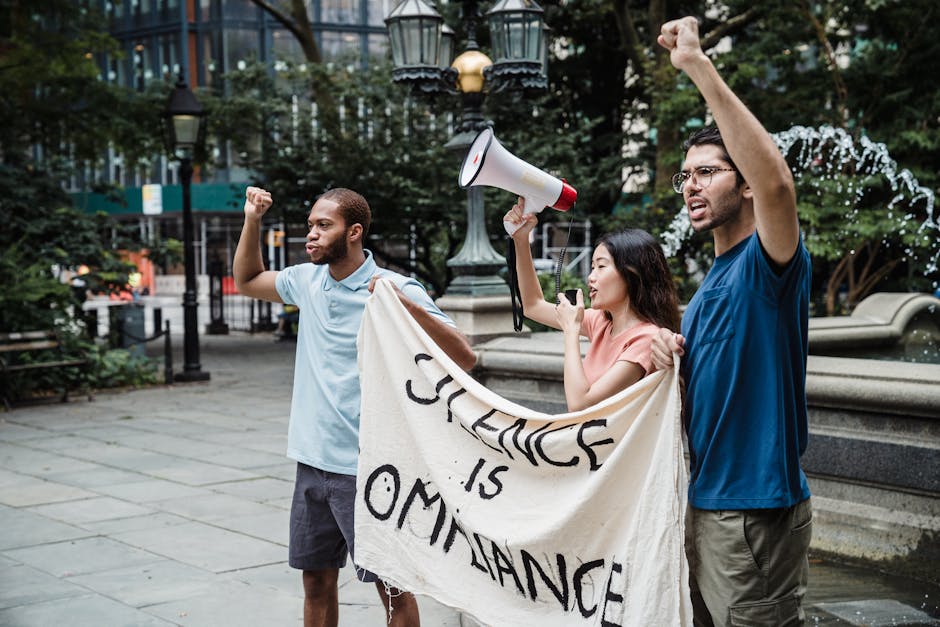 How an Act of Vandalism Helped a Dissident Find His Voice