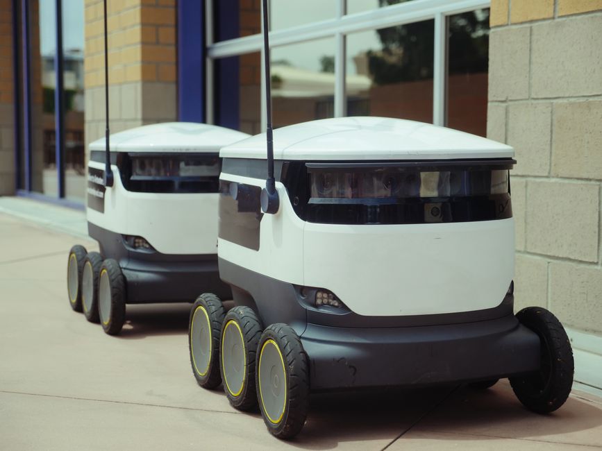 JD.com Boss Warns Robots Will Replace 700,000 Delivery Workers Sooner or Later - VirentaNews
