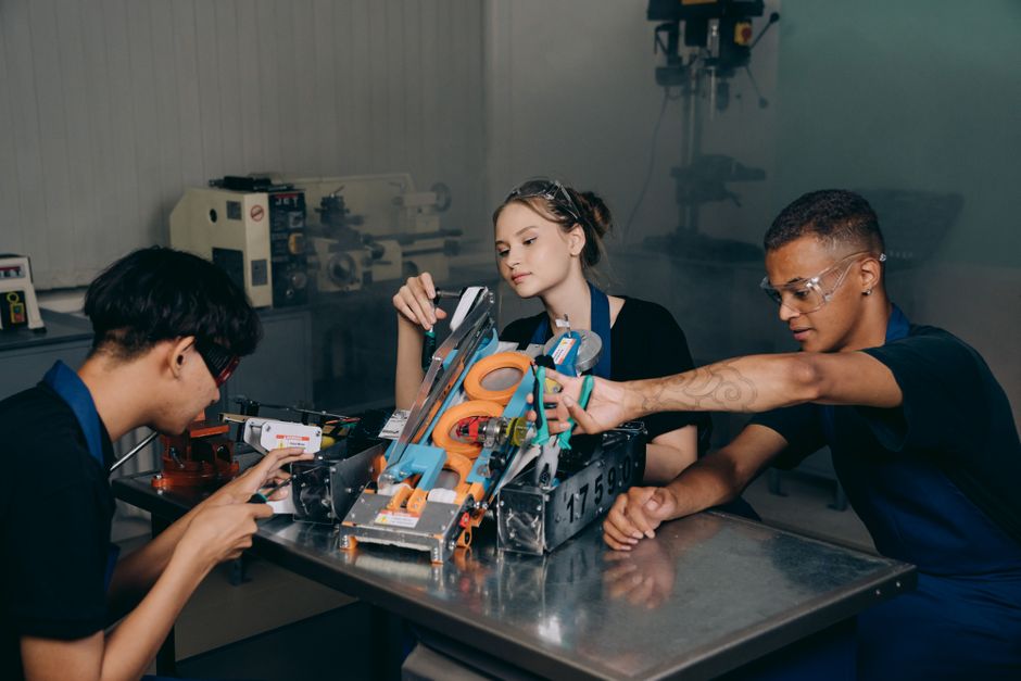 Marc Lore’s Robots Surges: 500 Burrito Bowls Made Per Hour, Outpacing Humans