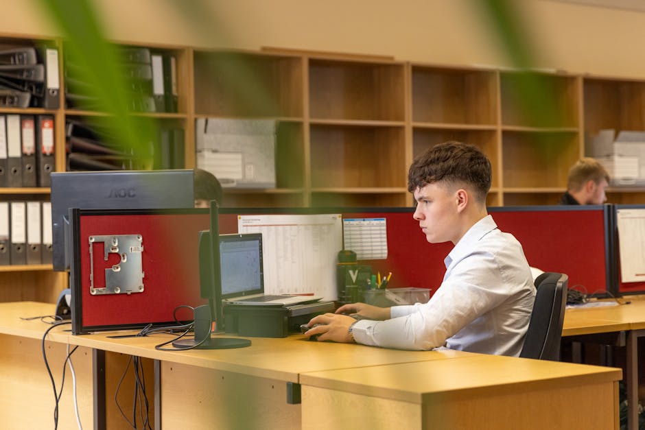 MI5 Warns of Chinese Spies Using Job Websites to Target Government Staff