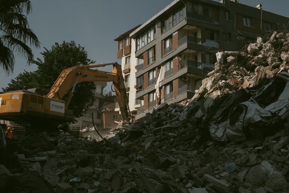 Mysterious Earthquake Reveals New Insights into Earth's Mantle - VirentaNews
