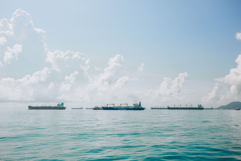 Strait of Hormuz Shipping Halted with 70% Drop - VirentaNews
