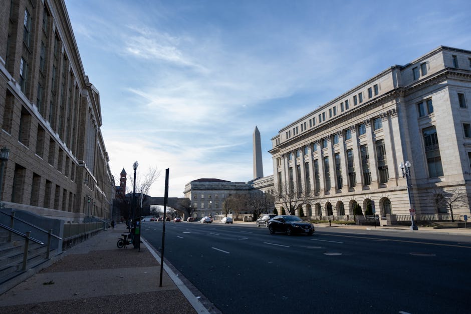 US Debt Reaches Unsustainable Levels with Interest Payments Triggering Default Crisis - VirentaNews