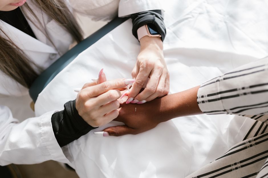 Why Holistic Healthcare Matters for Cancer Patients - VirentaNews