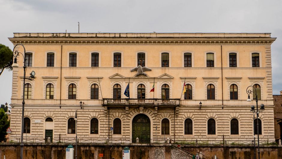 Why Italy's Leader Denied Trump's Claim - VirentaNews
