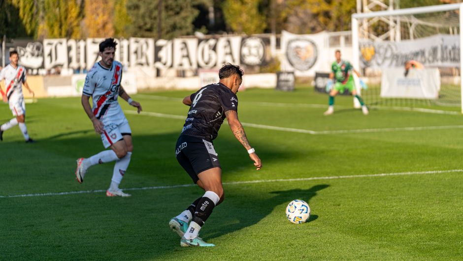 Why Lucas Bergvall Wants to Leave Tottenham - VirentaNews