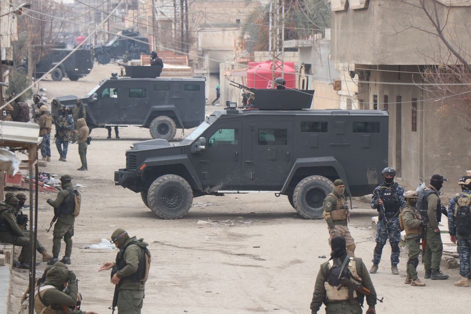 Why Mogadishu clashes are deepening Somalia’s political crisis again