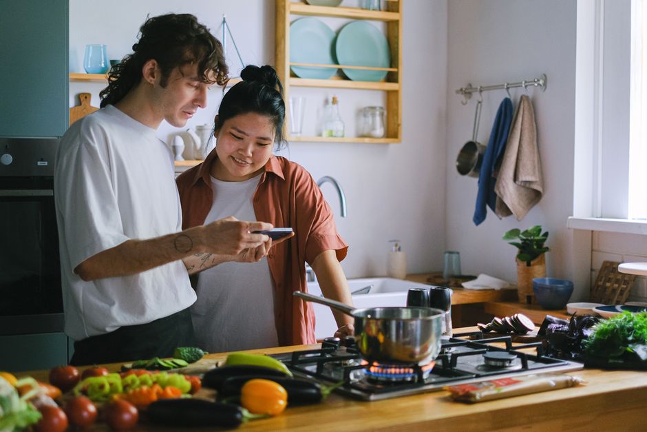 Why People Inc. is Fighting AI with Human Chefs