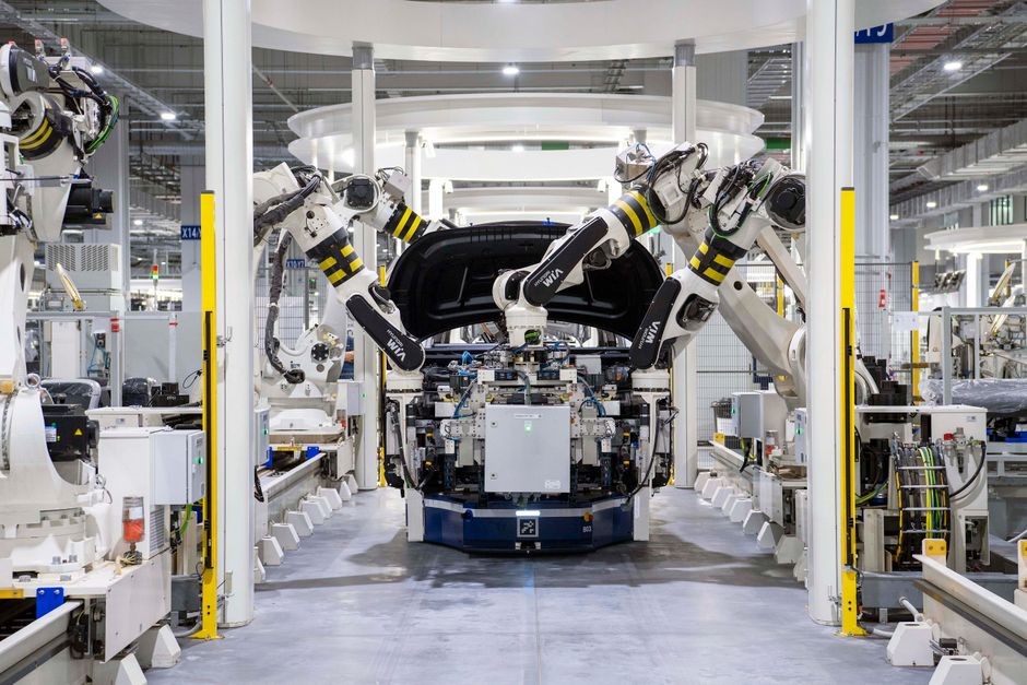 BMW to Manufacture New Electric S.U.V. in South Carolina, Defying Industry Trends