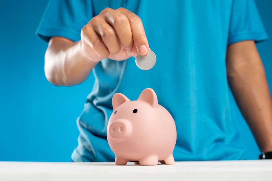 New Savings Plan Offers Free Money for Kids - VirentaNews
